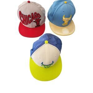 3 Chicago bulls caps